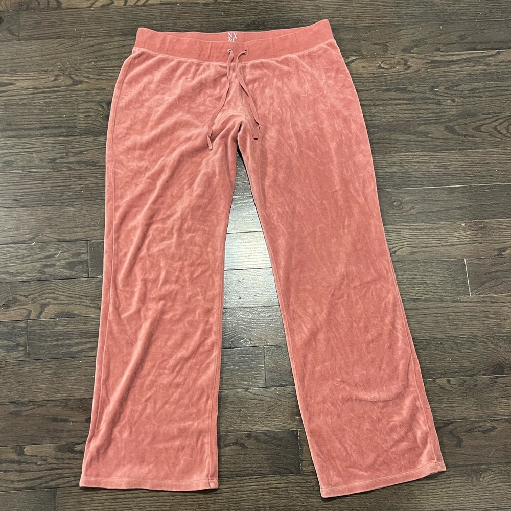 NYC&CO pink velour pants size xl